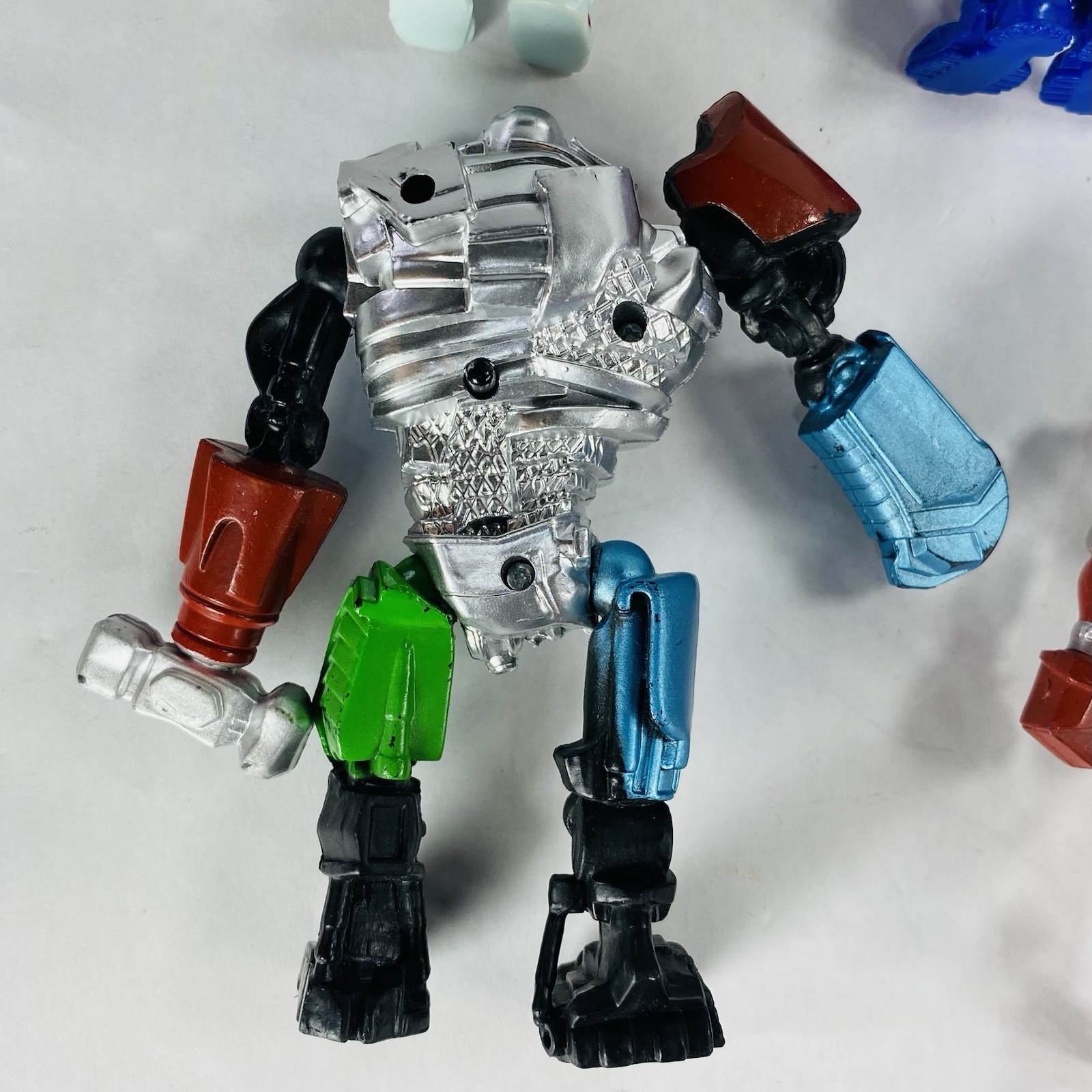 Lot of 7 REAL STEEL 5” Action Figures Robots Atom Zeus Midas Noisy Boy