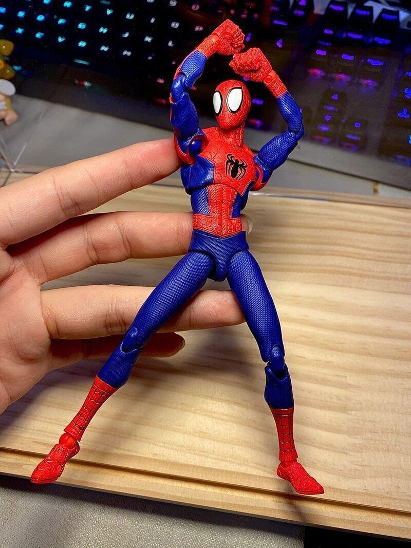 Spider-Verse Action SV Peter B. Parker Sentinel Miles Spider Man Action Figure