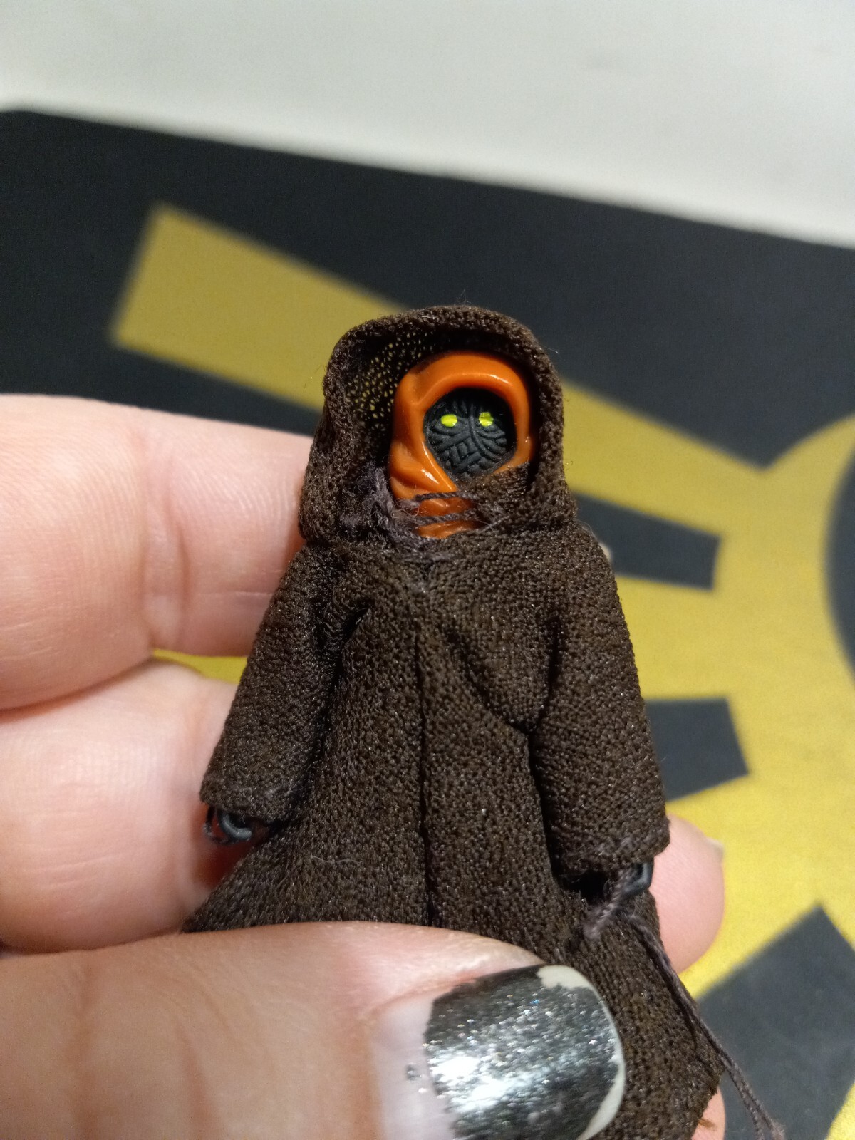 1977 Kenner Star Wars Jawa – Hong Kong COO Original Soft Robe/Cloak – Figure 2