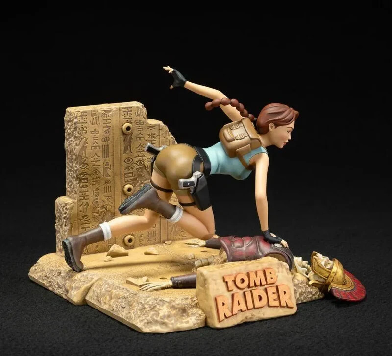 Tomb Raider: Lara Croft (Classic Era) PVC Statue