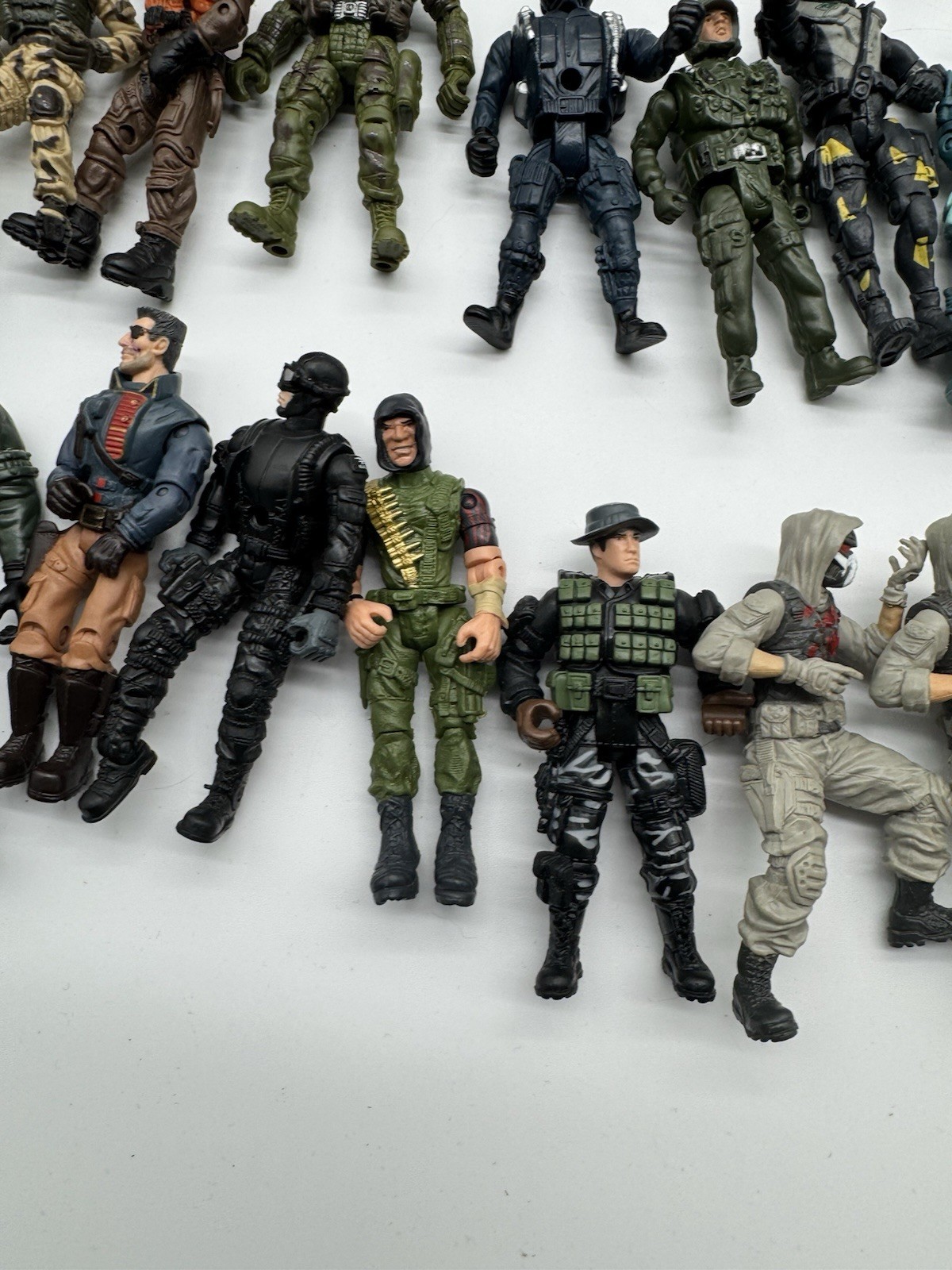 Vintage Military Action Figure Lot 58 Mixed Army Soldier Figures Chai Mai
