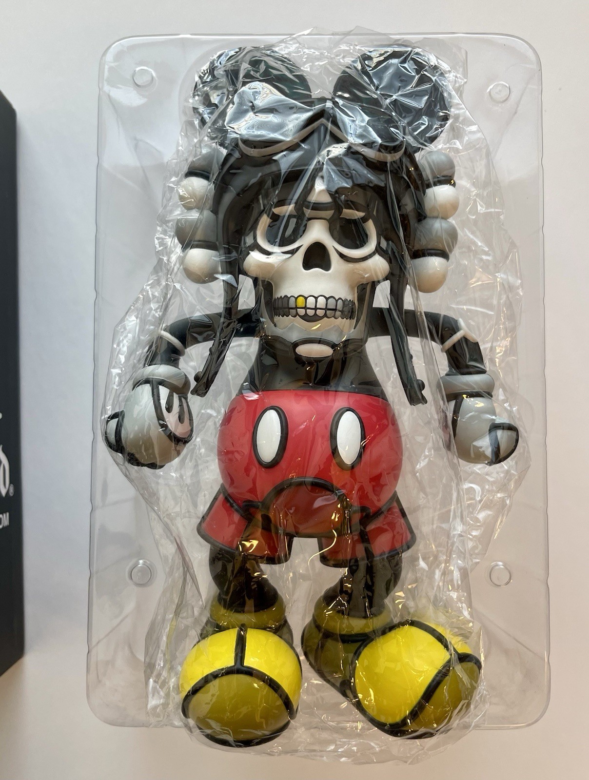 David Flores x Hellfire Canyon Club Deathshead Mickey 10” Vinyl Figure OG Color