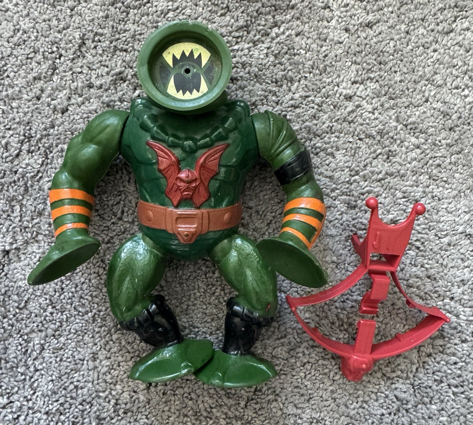 Leech MOTU Masters of the Universe He-Man Complete Action Figure W Bow Vintage 1