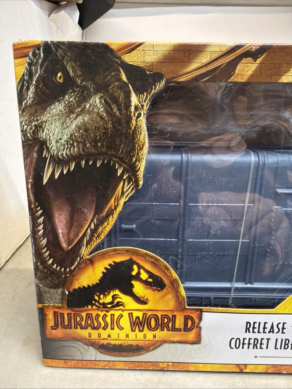 NEW 2022 Jurassic World Dominion RELEASE ‘N RAMPAGE PACK Atrociraptor & Soyona