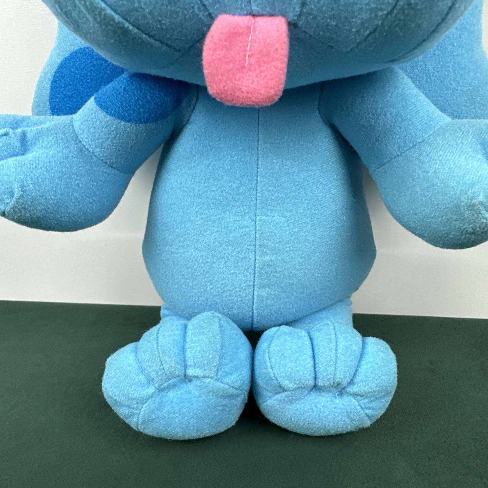 Vintage 1997 Tyco Blues Clues SING ALONG BLUE 12″ Talking Stuffed Plush (WORKS)