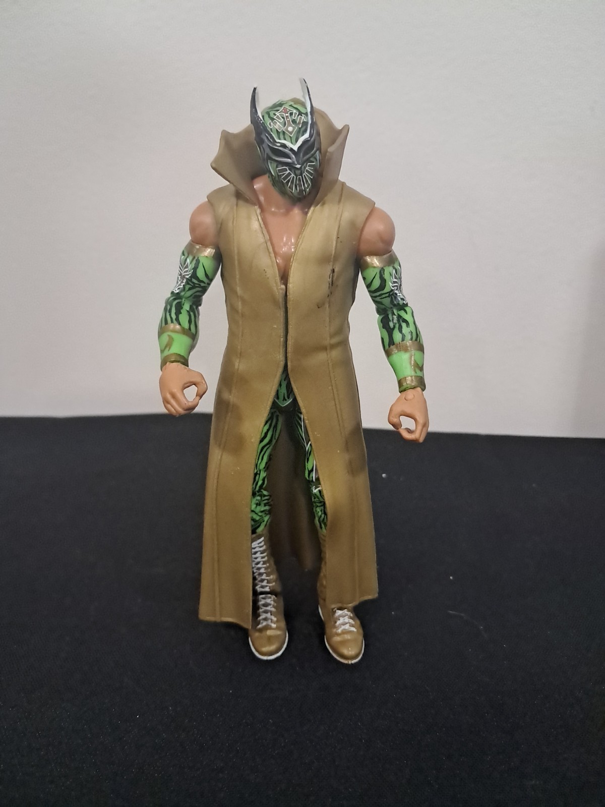 WWE Mattel Elite Collection Series 25 Sin Cara Action Figure W/ ENTRANCE JACKET