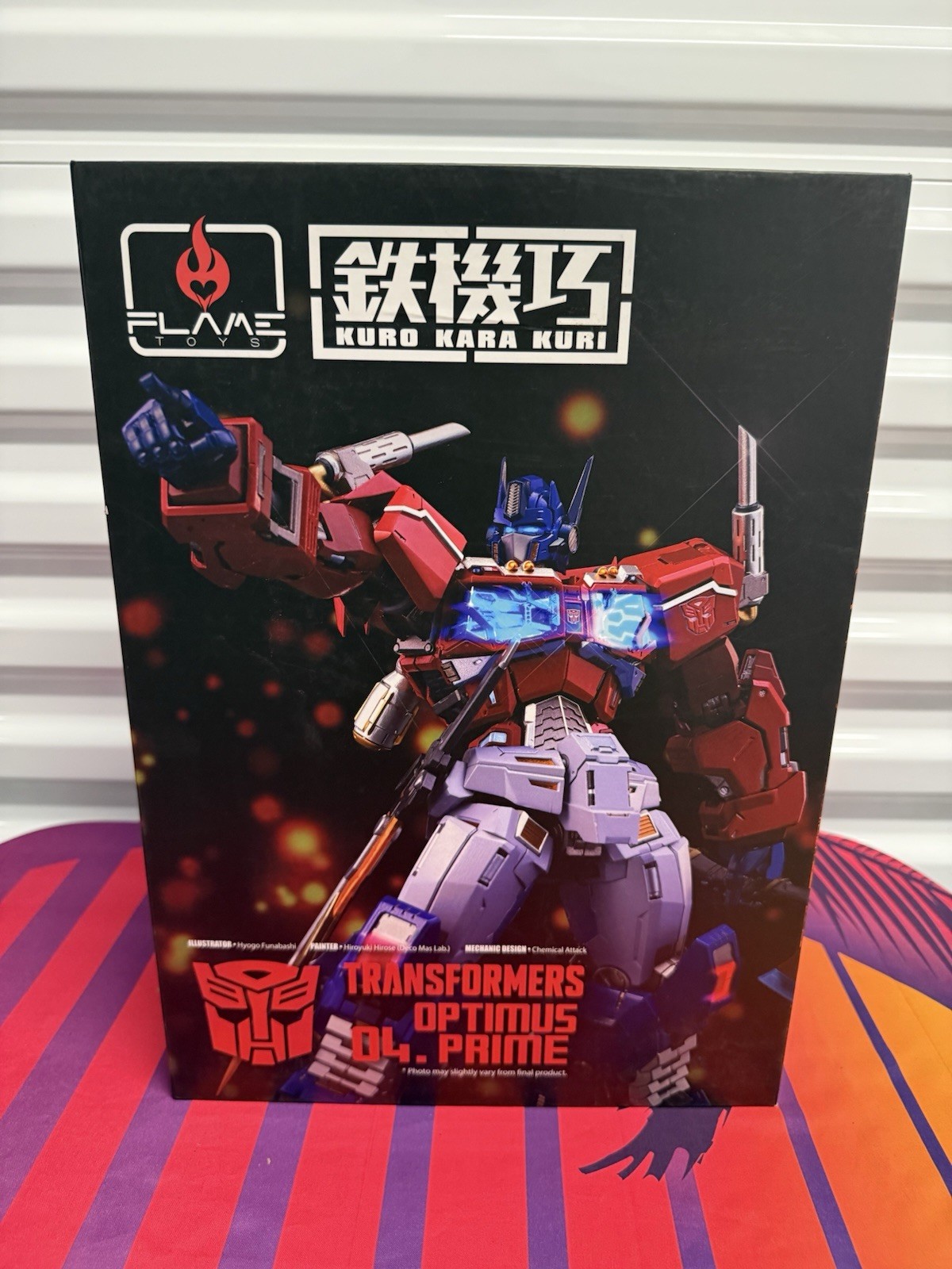 Flame Toys Optimus Prime – 04 Kuro Kara Kuri 8.3 in Action Figure