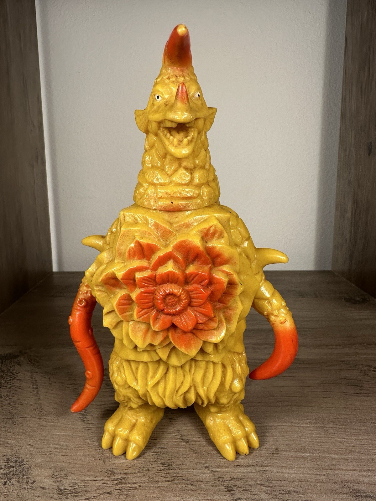 Bandai kaiju Ultra Monster Series 1989 Astromons from Ultraman Taro US STOCK