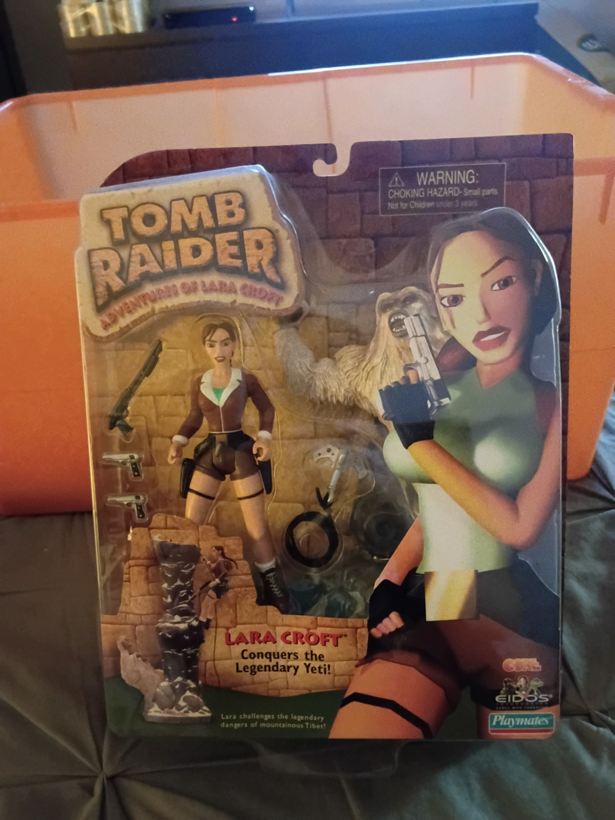 1999 Tomb Raider Laura Croft Conquers the Legendary Yeti Action Figure
