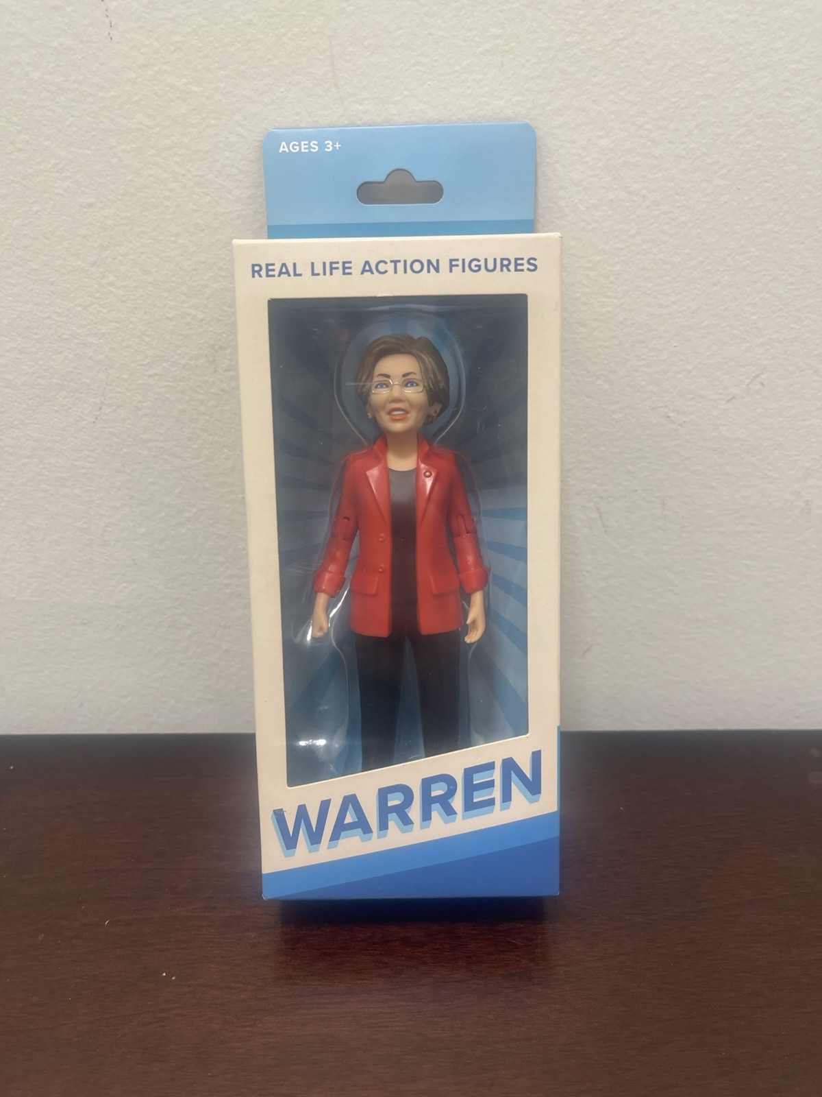 Elizabeth warren Real Life Action Figure 6″ Artwork Mike Leavitt