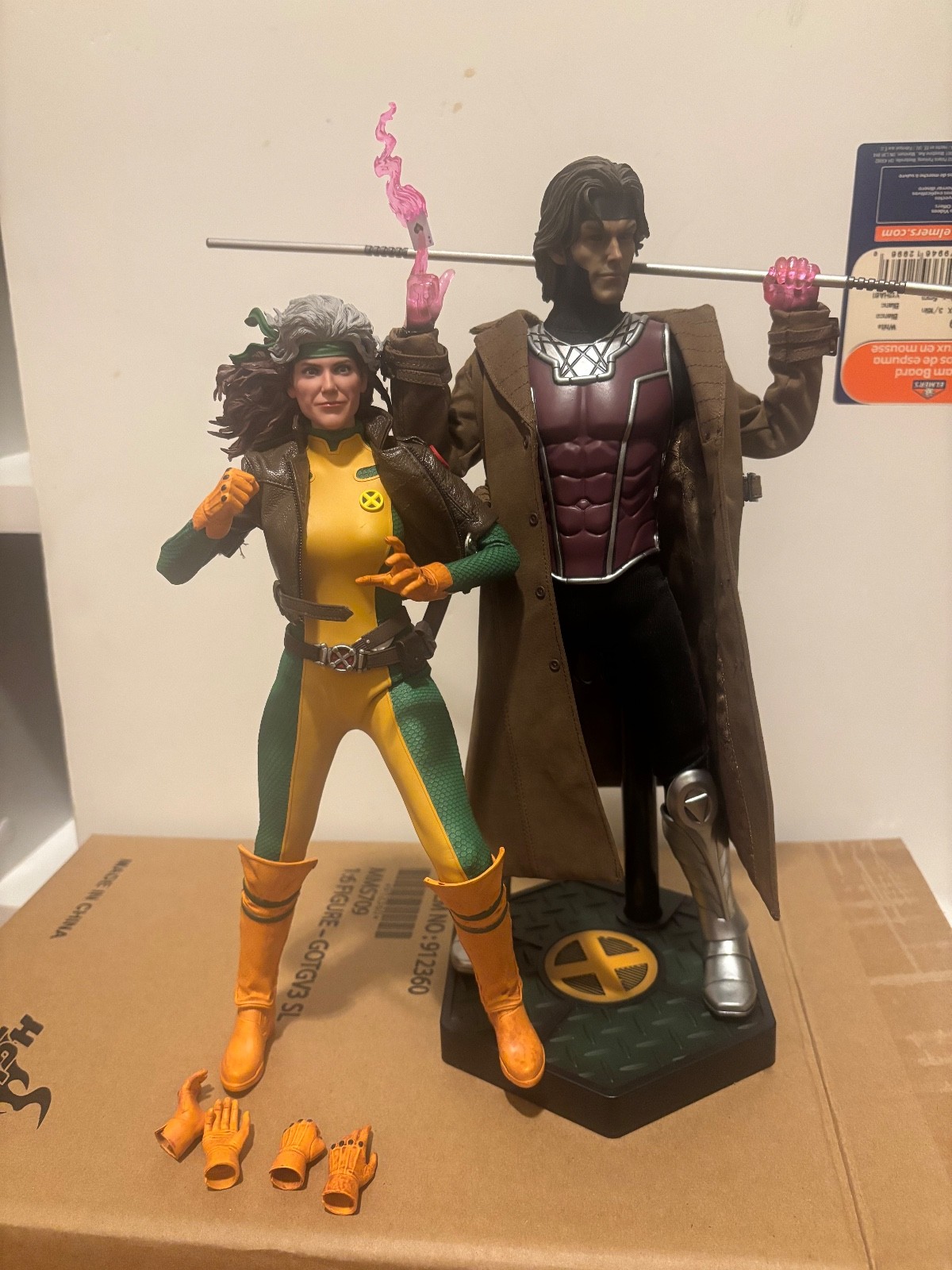 1:6 Scale Gambit & Rogue Soosootoys + Sideshow