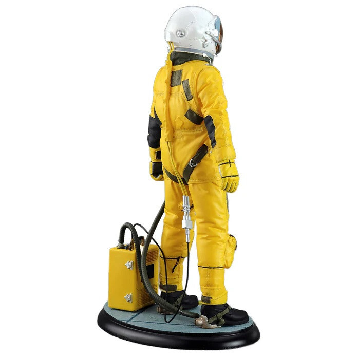 Hobby Master 1:8 U-2 “Dragon Lady” Spyplane Pilot, HF8002