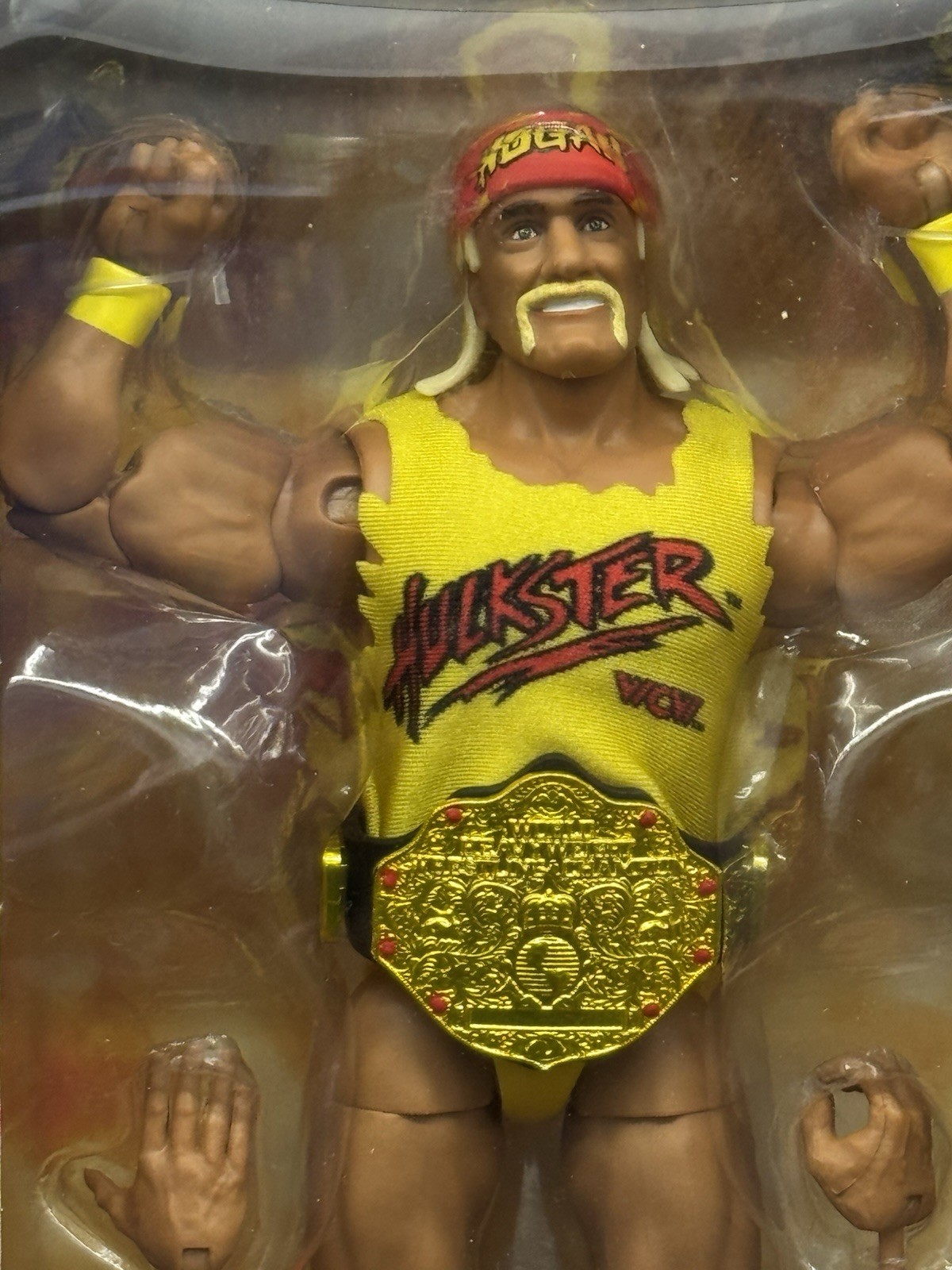 WWE Elite Monday Night War Series 11 Hulk Hogan W/ BAF Mattel Wrestling Figure