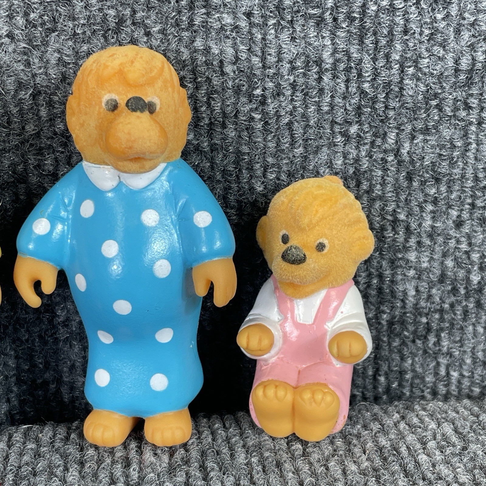Vintage Bernstein Bears Family Figures Lot Flocked 1986 Full Family Set