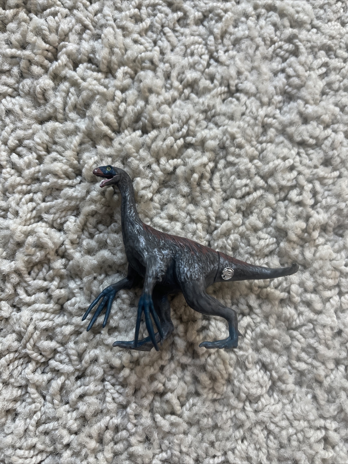 Jurassic World Dominion Captivz Wave 3 Therizinosaurus Dinosaur Action Figure