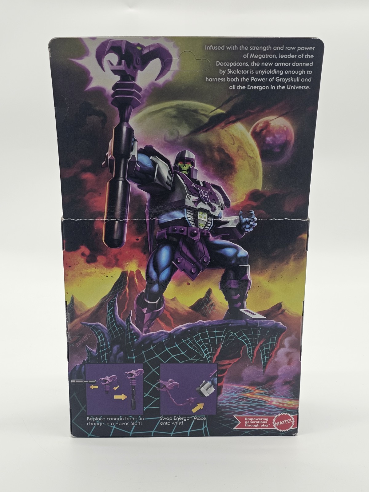 Masters of the Universe x Transformers Megatron Armor Skeletor Action Figure NEW