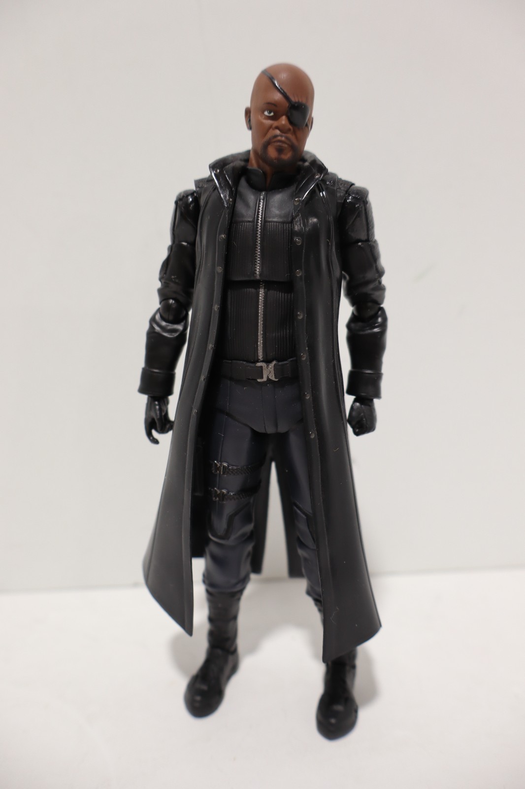 Bandai SHF S.H.Figuarts Avengers NICK FURY Samuel L Jackson Figure