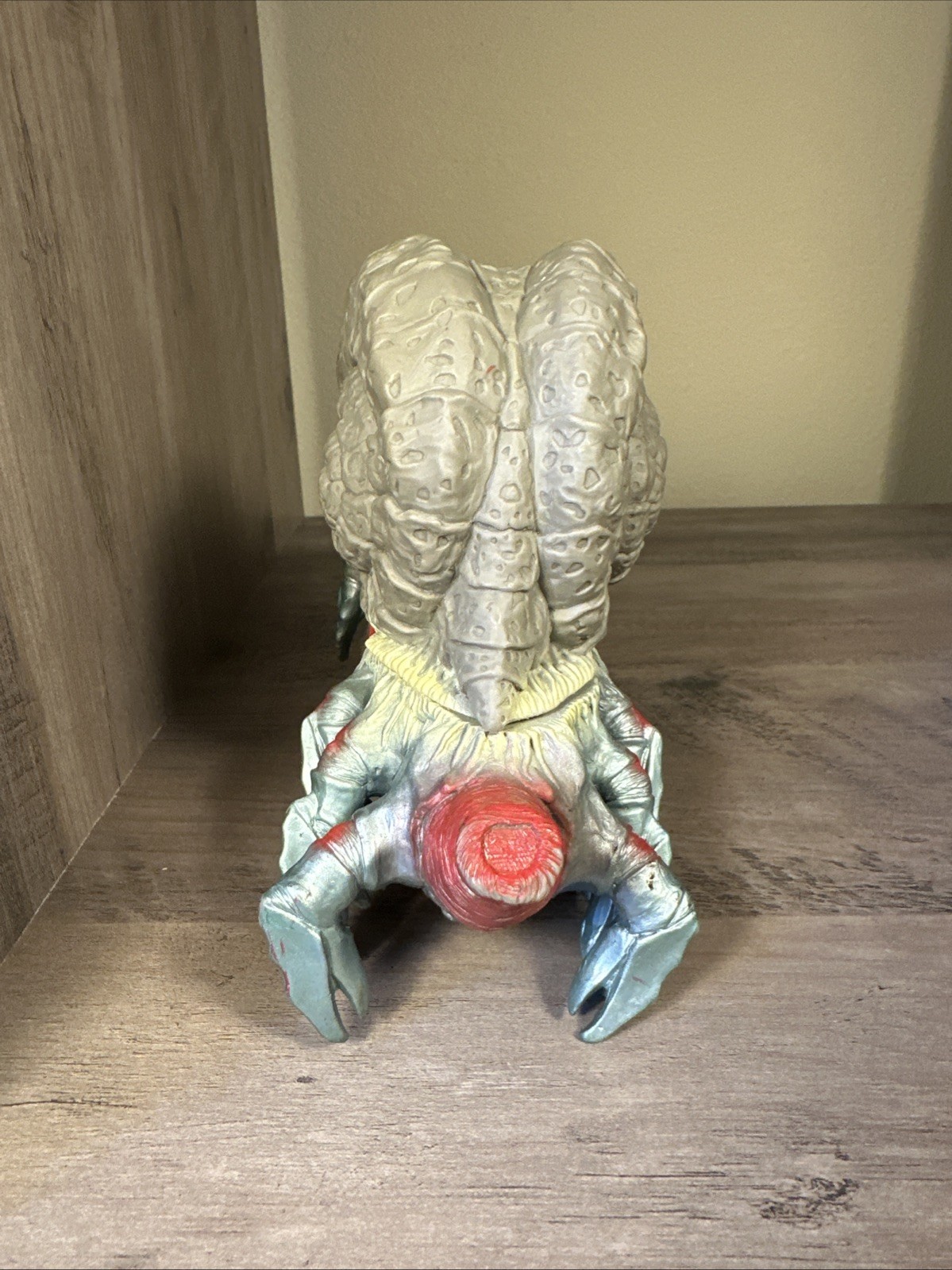 Bandai kaiju Ultra Monster Series 1997 No 107 Gatanozoa RARE US STOCK