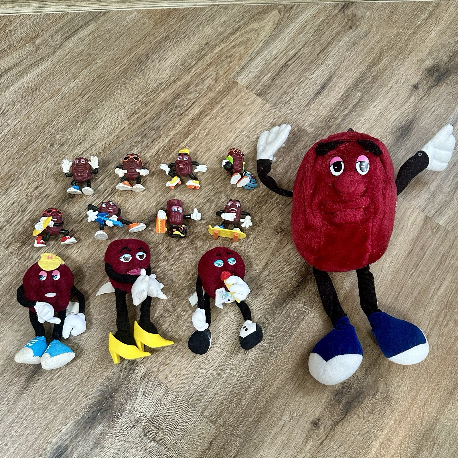 California Raisins Vintage 80s Figures Lot of 12 PVC Bendable Plush Advertising