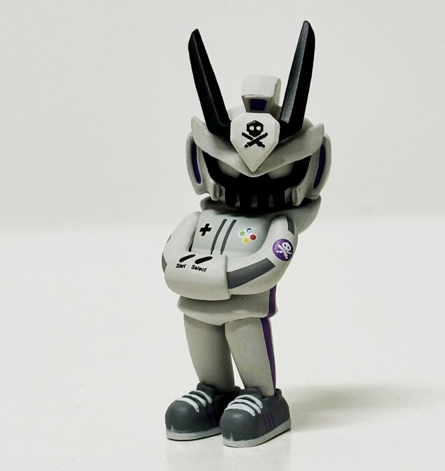 TEQ 63 Micro TEQ63 Martian Toys Quiccs -SNES x IamRetro Exclusive 3″ VERY NICE!