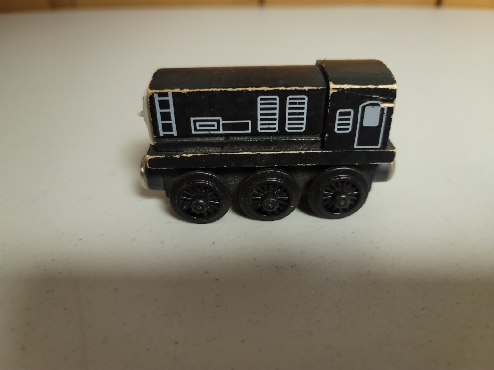 Thomas Wooden Railway Vintage 1992 Black Diesel Flat Magnets & Staples