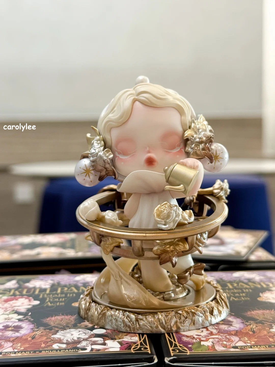 Chronos’ Gardener- SKULLPANDA Petals in Four Acts Series Figures Toy(hidden)