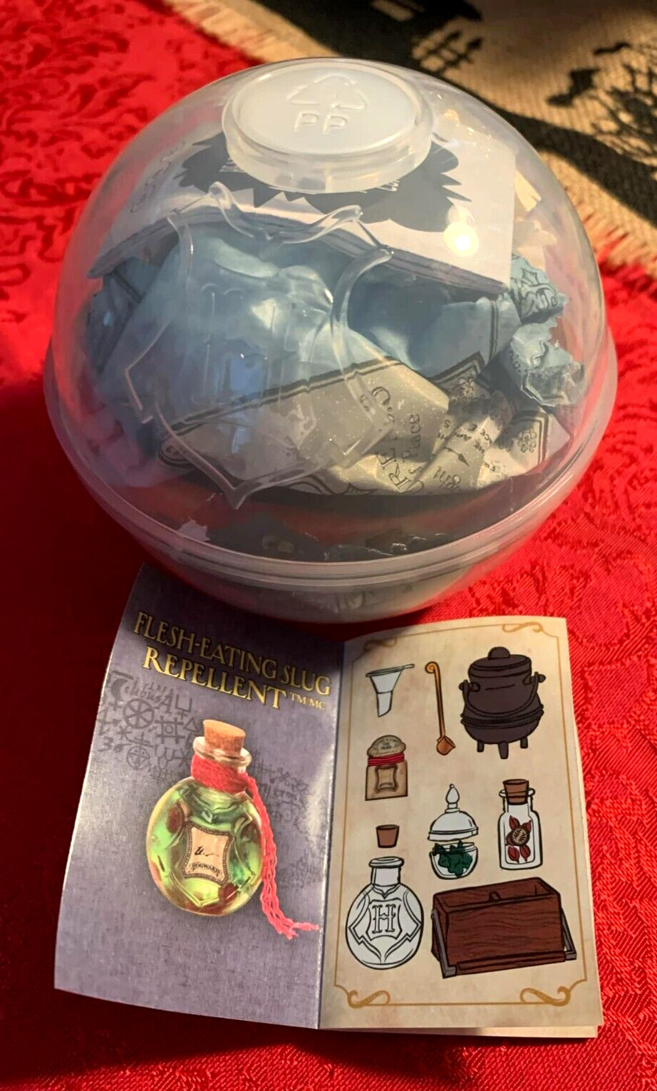 New MGA Miniverse Make It Mini POTIONS Harry Potter Flesh Eating Slug Repellent