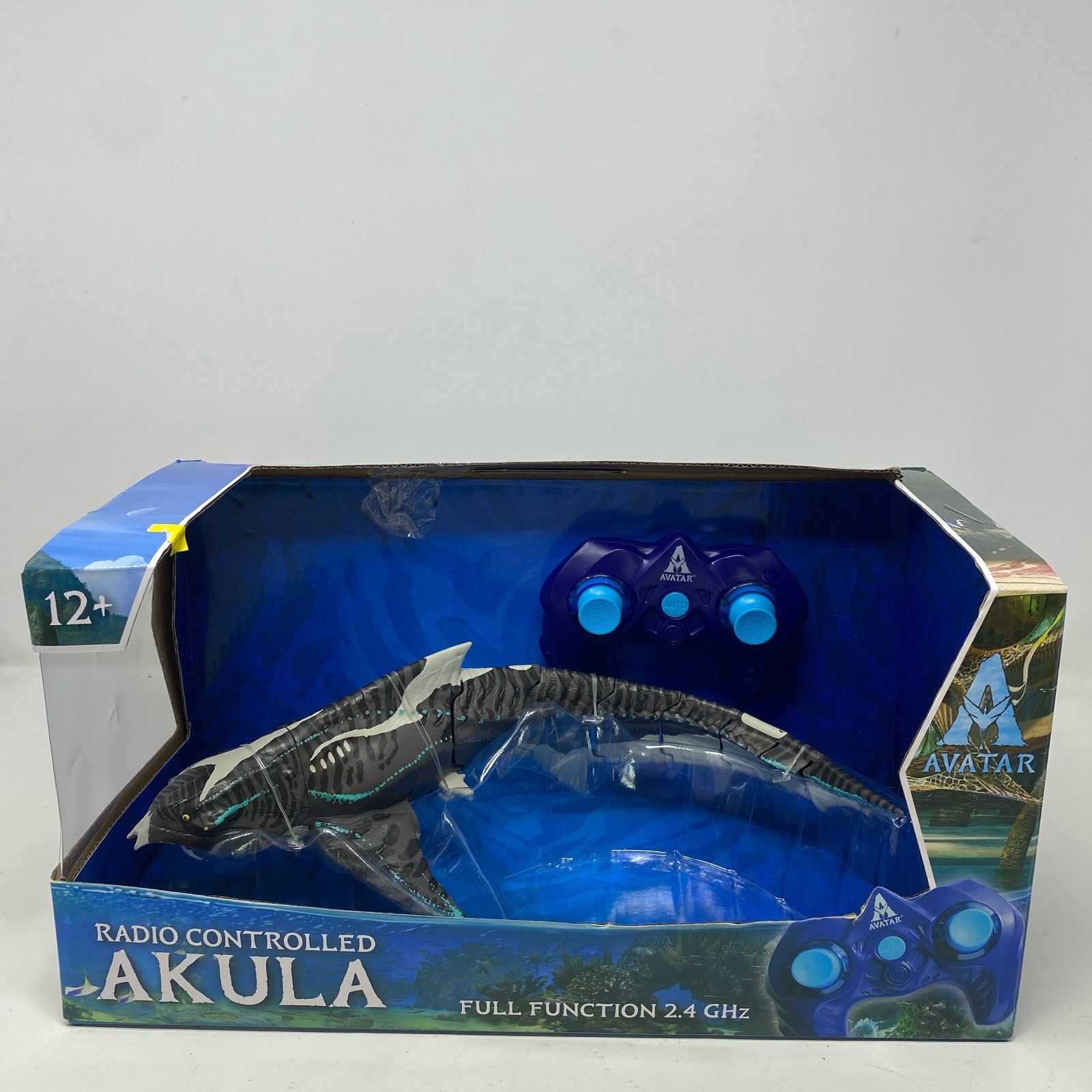 McFarlane Toys Avatar Akula 14in RC Figure, Gray/Blue 2.4GHz