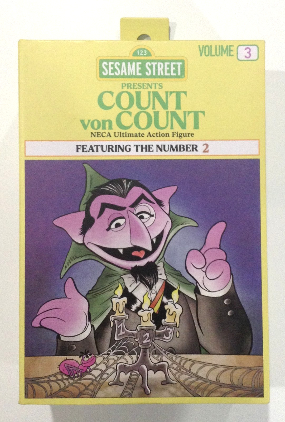 NECA / Reel Toys SESAME STREET Action Figure – COUNT von COUNT !