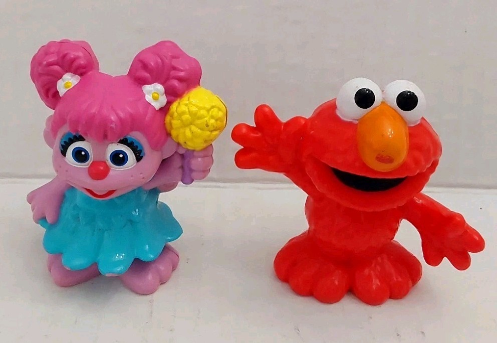 Sesame Street Elmo & Abby Cadabby 2.5″ Figures Toy Collectibles Hasbro