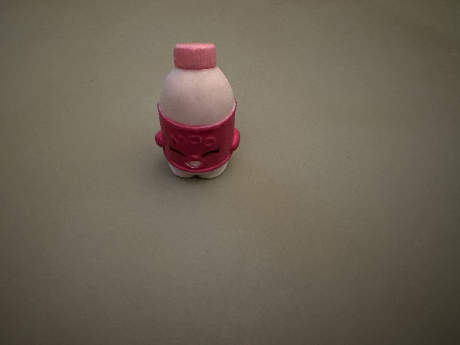 Shopkins Season 1 Flava Ava Bottle Pink and White Mini Figure