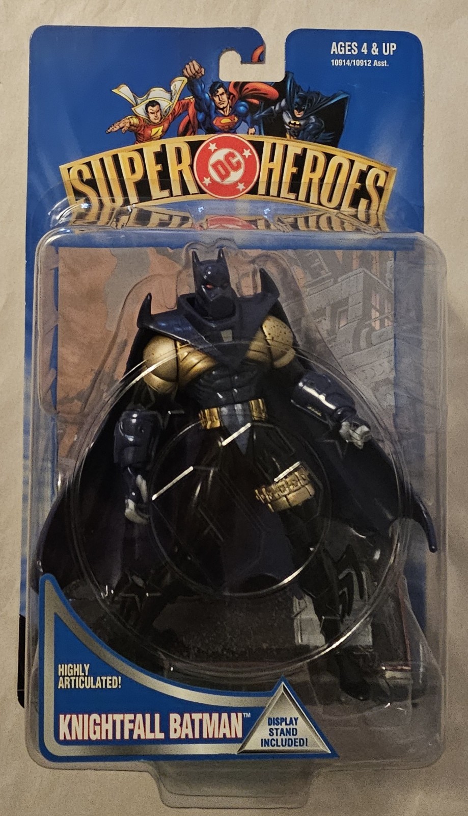 DC Super Heroes Knightfall Batman Action Figure On Card 1999 *Unopened*