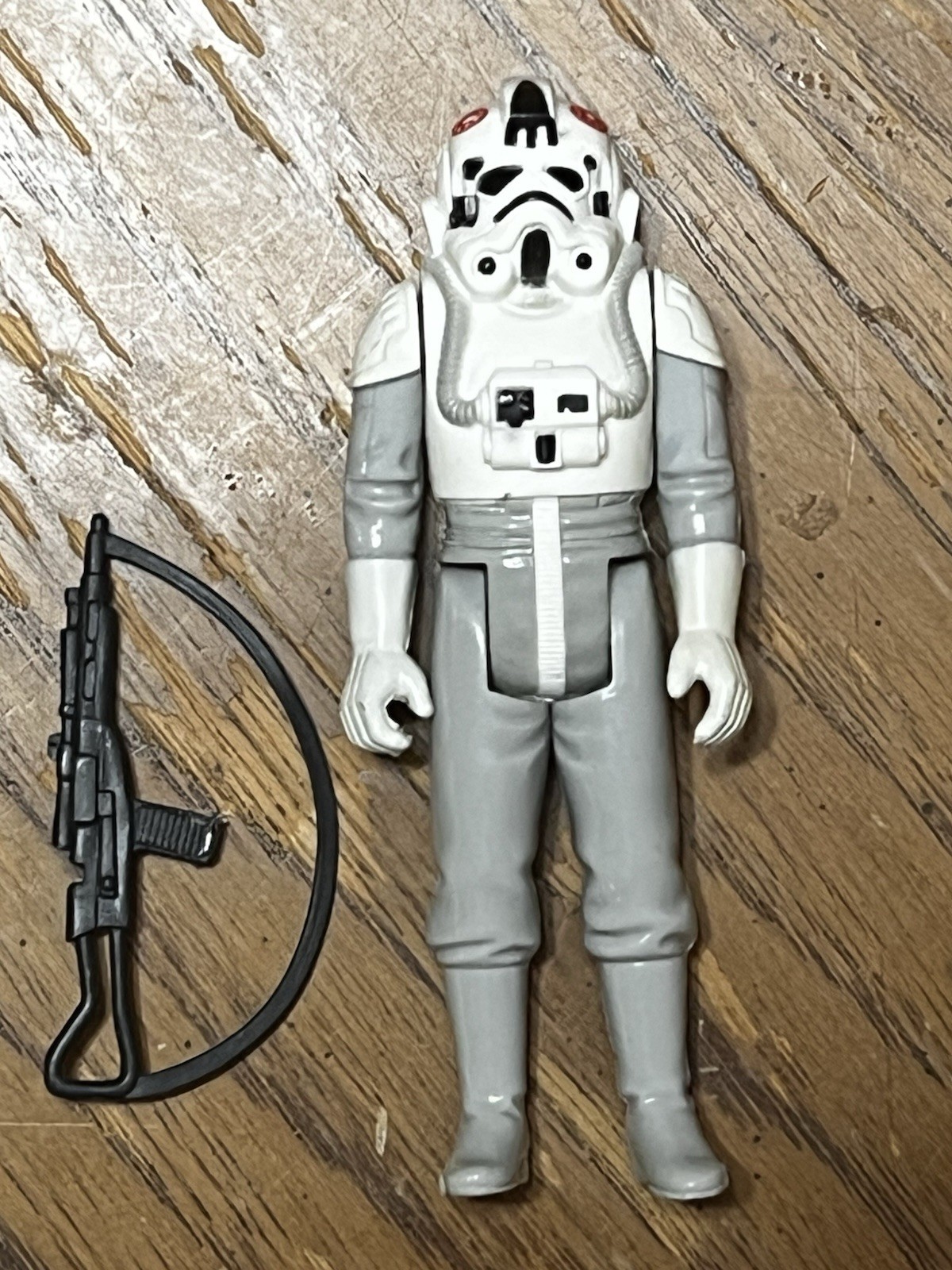 VINTAGE KENNER STAR WARS ESB 1980 HK AT AT DRIVER RED EMBLEMS 100% COMPLETE