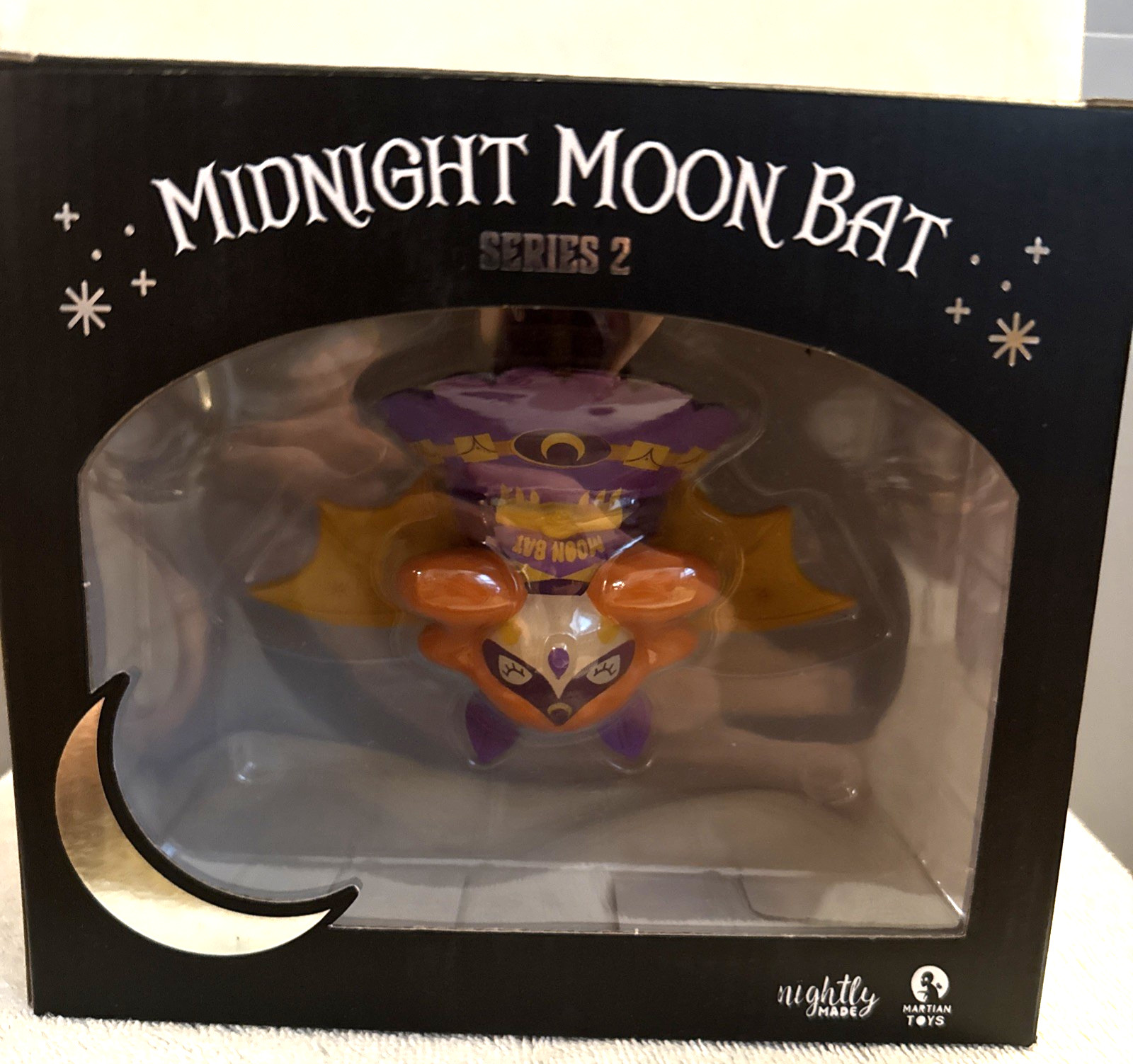 MARTIAN TOYS: LE150 Midnight Moon Bat Series 2: Bat Vixen by Nightly Made x Mart