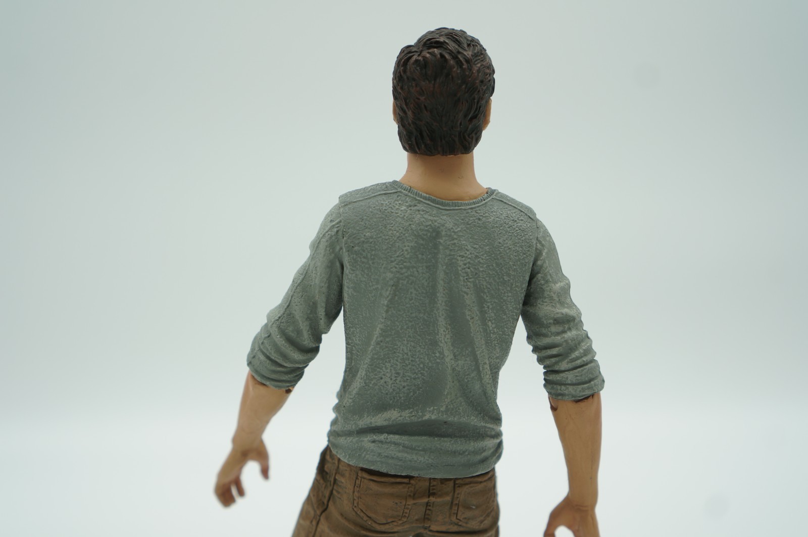 NECA Hunger Games Gale Hawthorne Figure