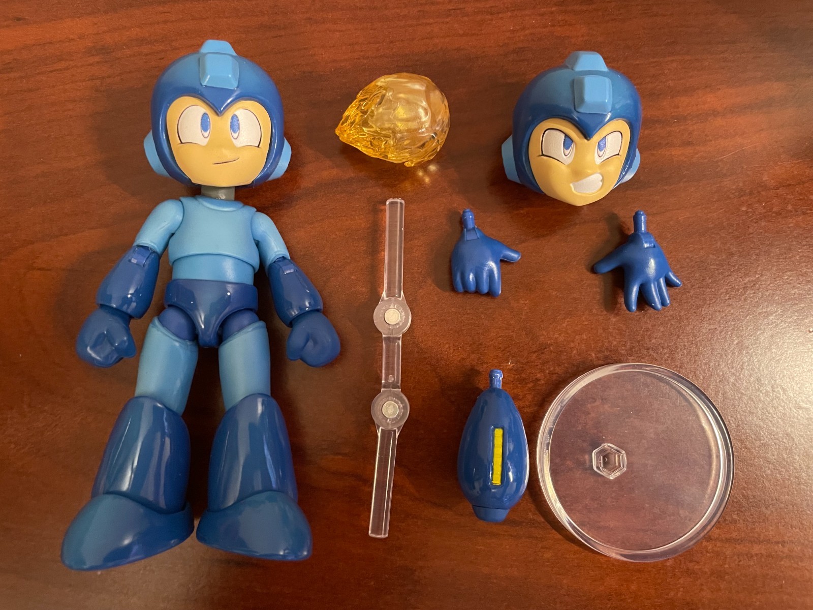 Jada Toys Mega Man 4.5″ Mega Man Figure 1:12 Scale USED