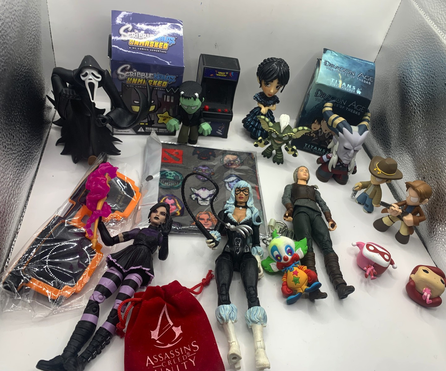 Lot Horror & Gaming Pop Culture Toys Figures Some LootCrate DOTA DC Video Game