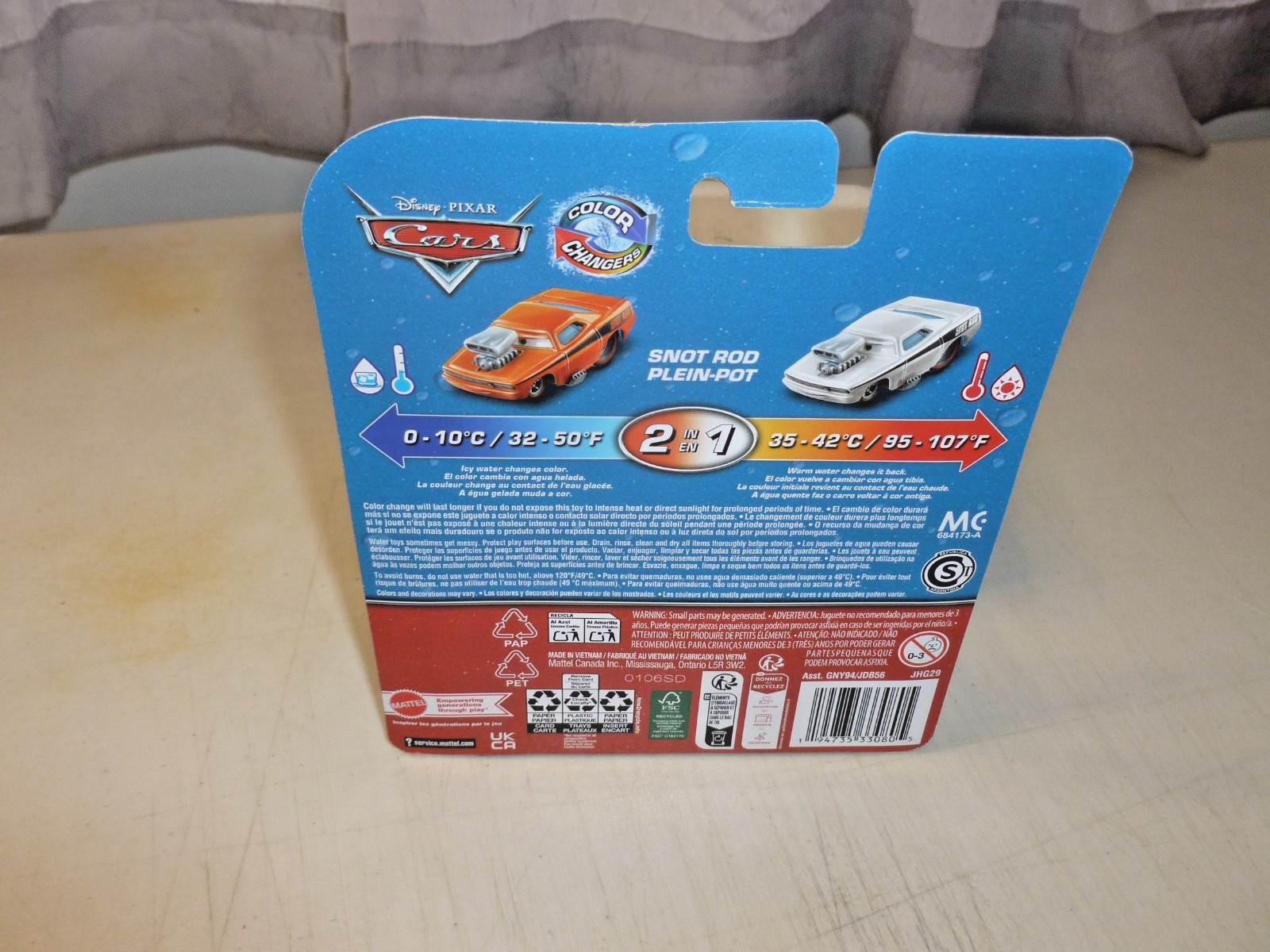 DISNEY PIXAR CARS COLOR CHANGERS 2IN1 SNOT ROD DIECAST VEHICLE NEW ON CARD