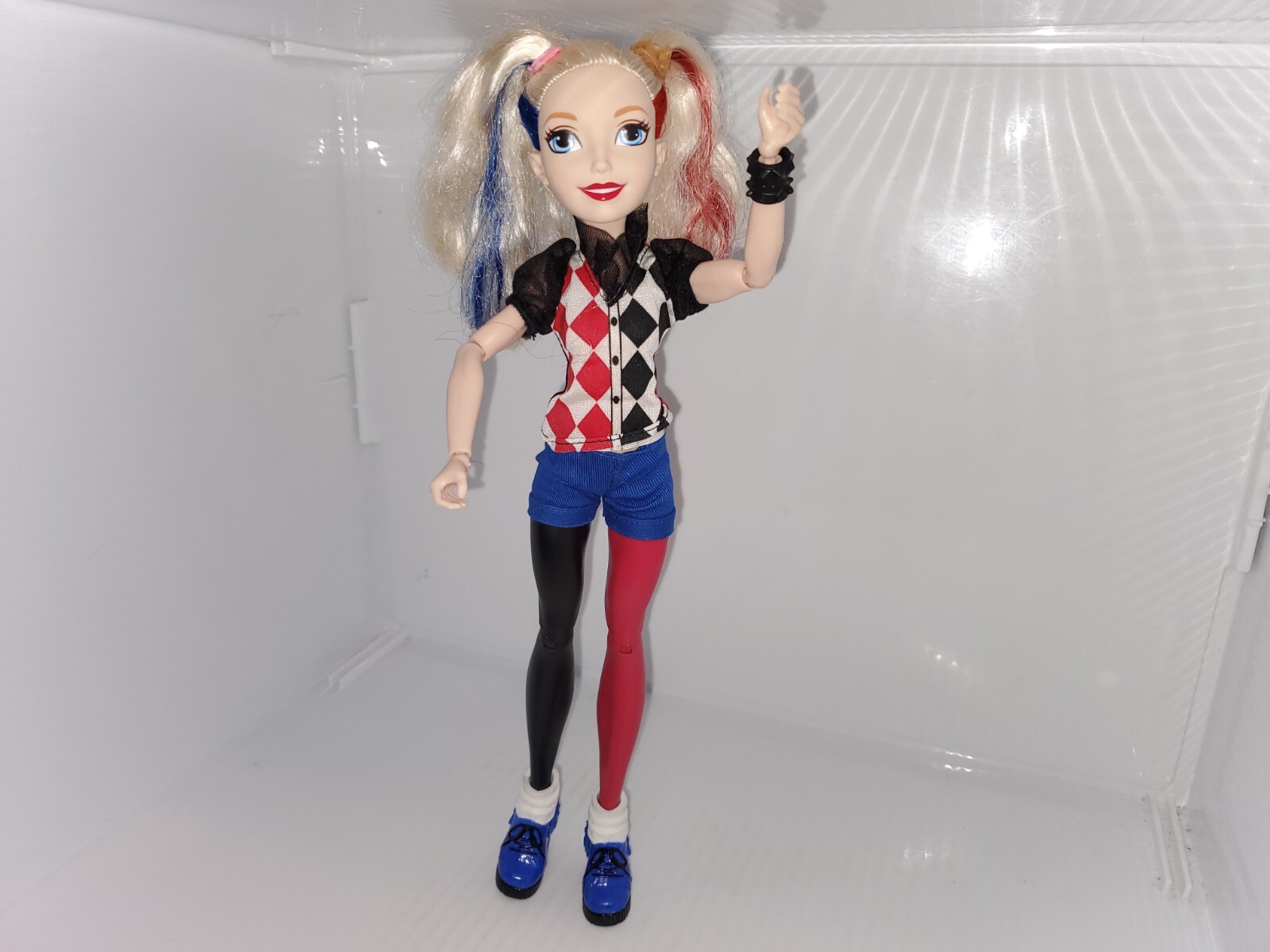 Harley Quinn – 2015 Mattel- DC Comics – 12″ Super Hero Girls Posable Doll