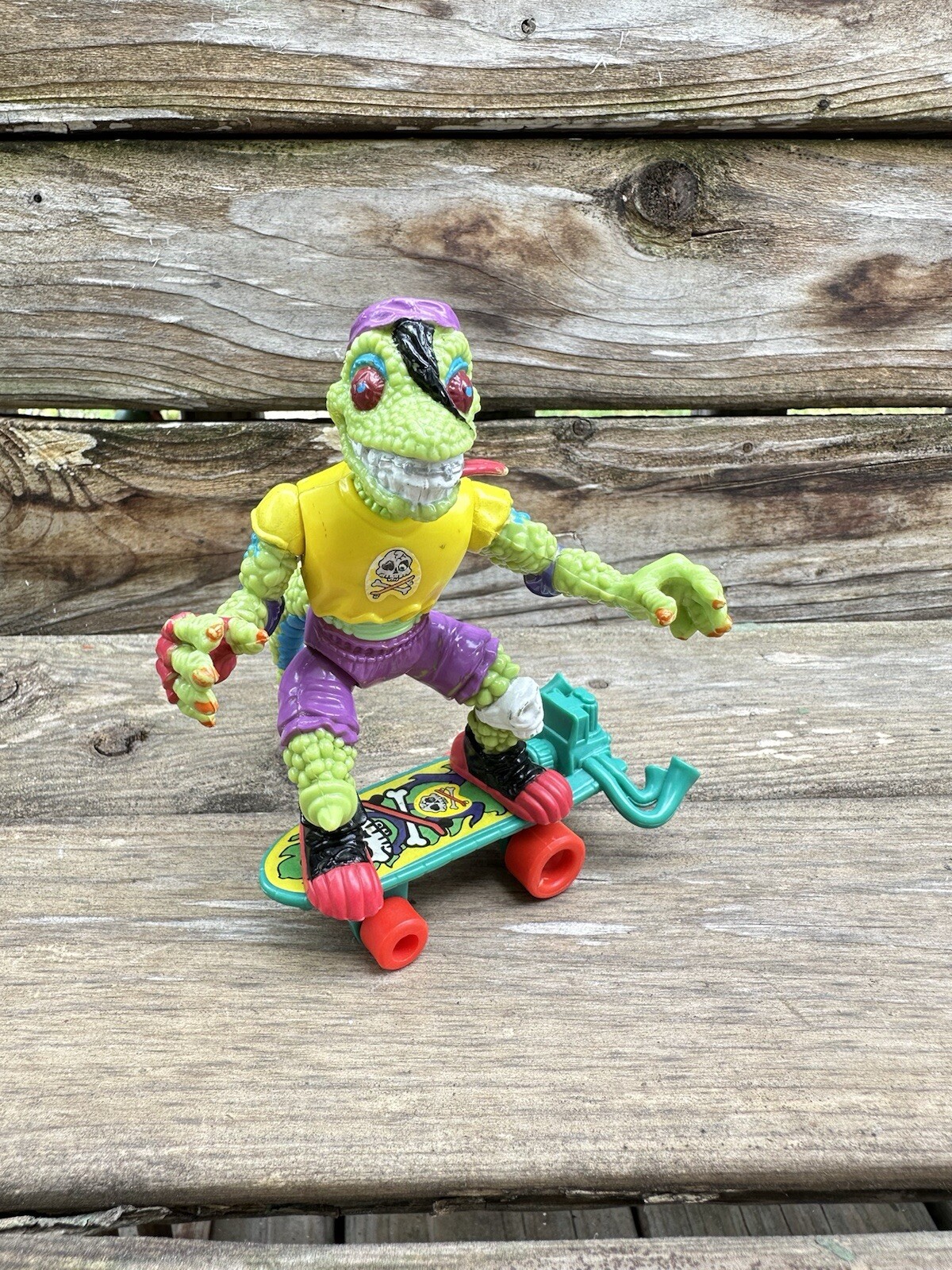 TMNT Mondo Gecko Teenage Mutant Ninja Turtles 1990 Vintage Action Figure
