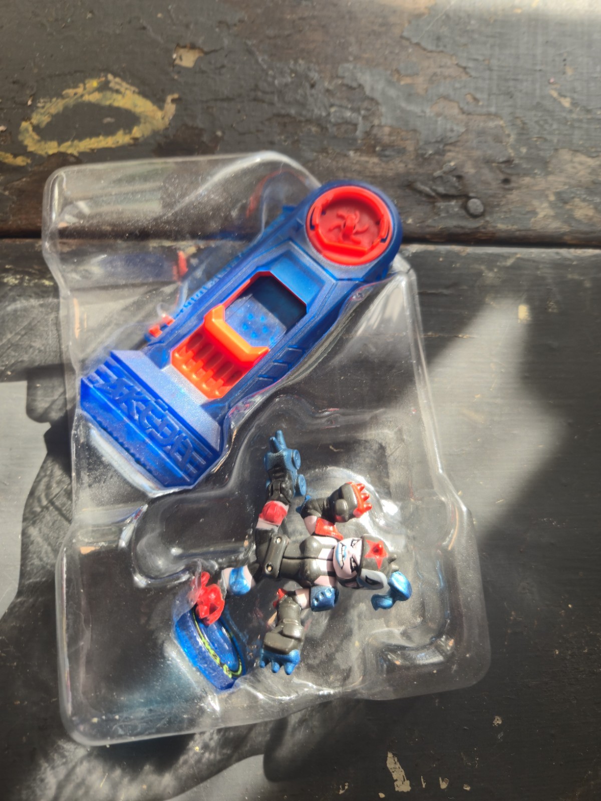 Moose Toys Akedo Series 1 Chux Lee Classic Figure Blue Controller Open Box