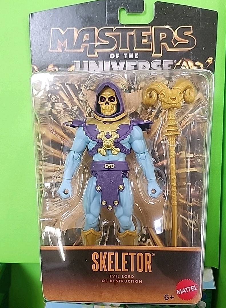 Masters of the Universe 2026 Skeletor Gold Variant Walmart Exclusive MOTU Figure
