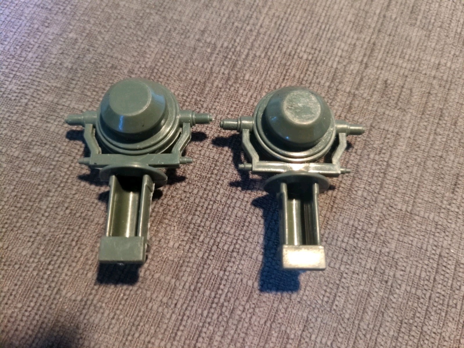 1983 GI Joe Headquarters Commander Center ARAH part spotlight set of 2