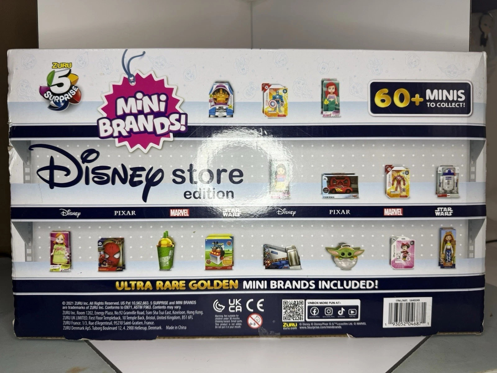 Zuru 5 Surprise Mini Brands Disney Store Edition 8 Pack W/Ultra Rare Golden. NIB