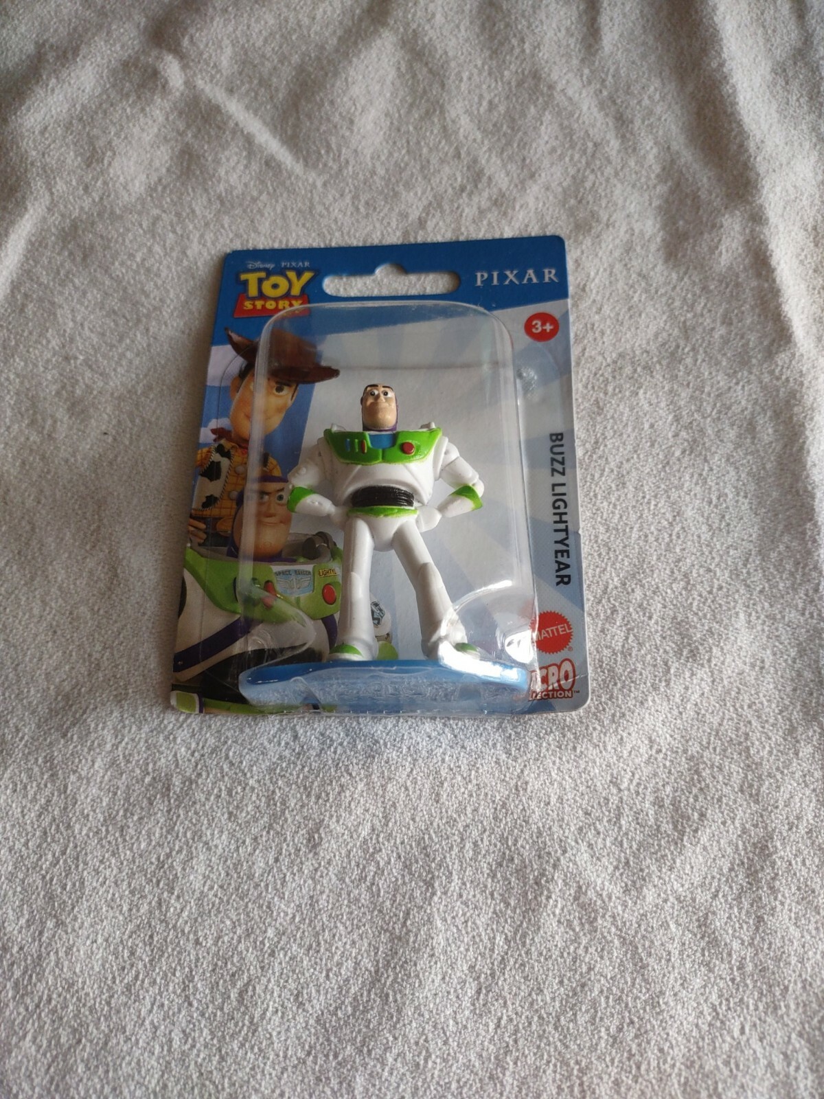 Buzz light year toy story micro figure Mattel age 3+multicolor white and green