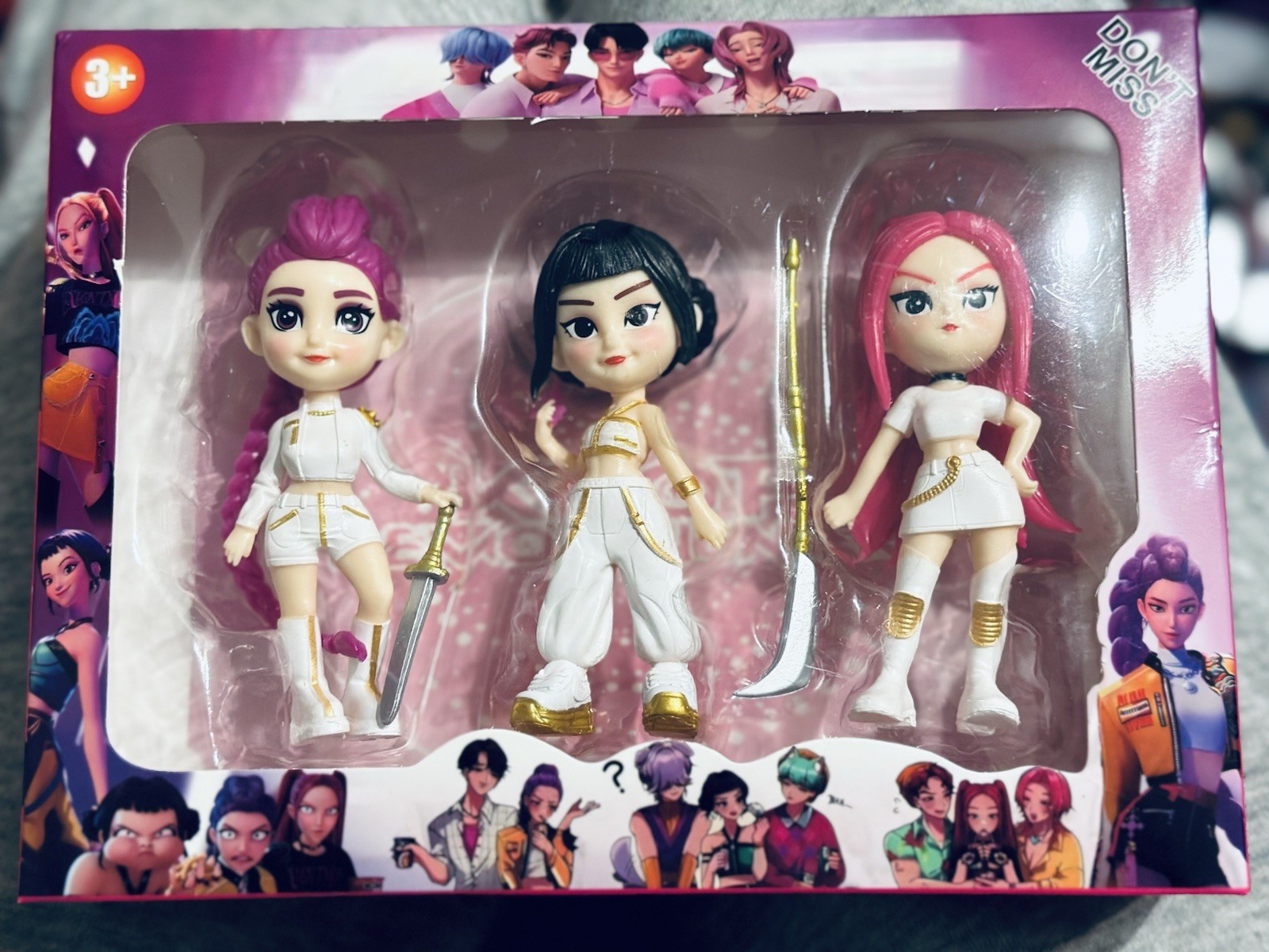 NEW KPOP Demon Hunters HUNTRIX Rumi, Zoe, & Mira Dolls/Action Figures Box Set