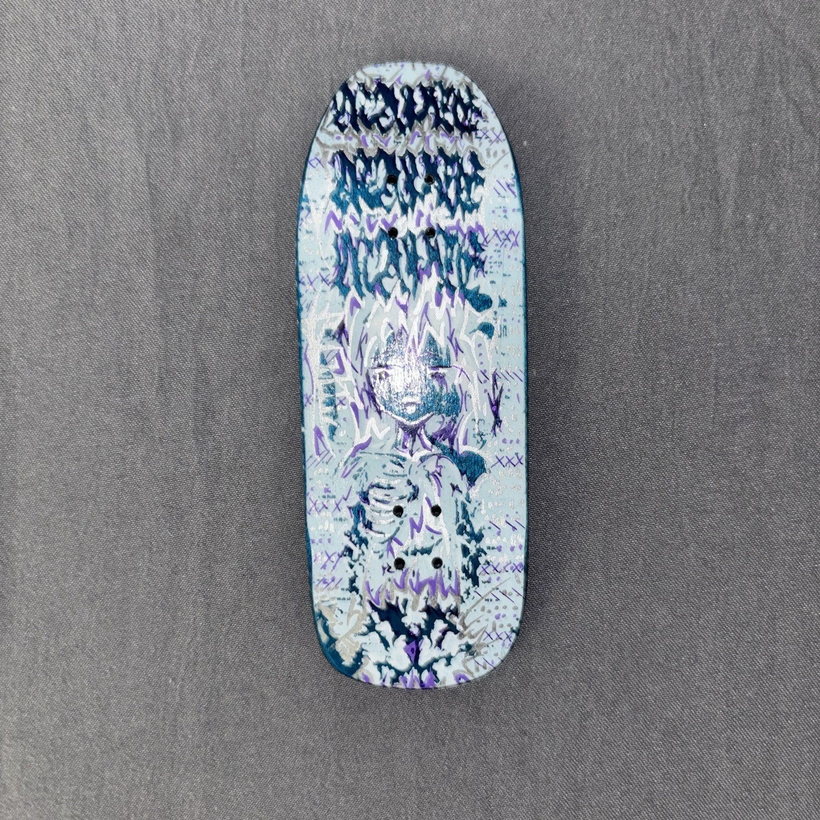 *EXTREMELY RARE* Hand painted Mapleleaf 1:1 34MM CRUISER