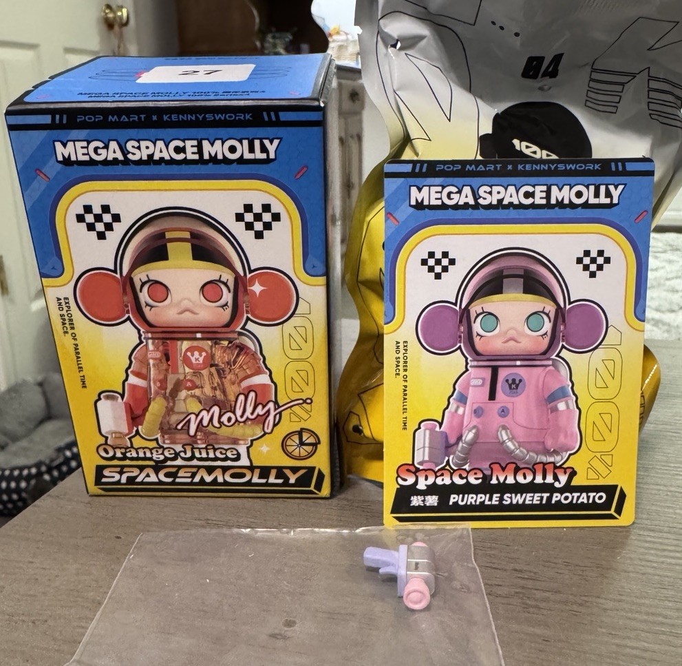 POP MART 100% Mega Space Molly S4 Confirmed “Purple Sweet Potato” Sealed Bag
