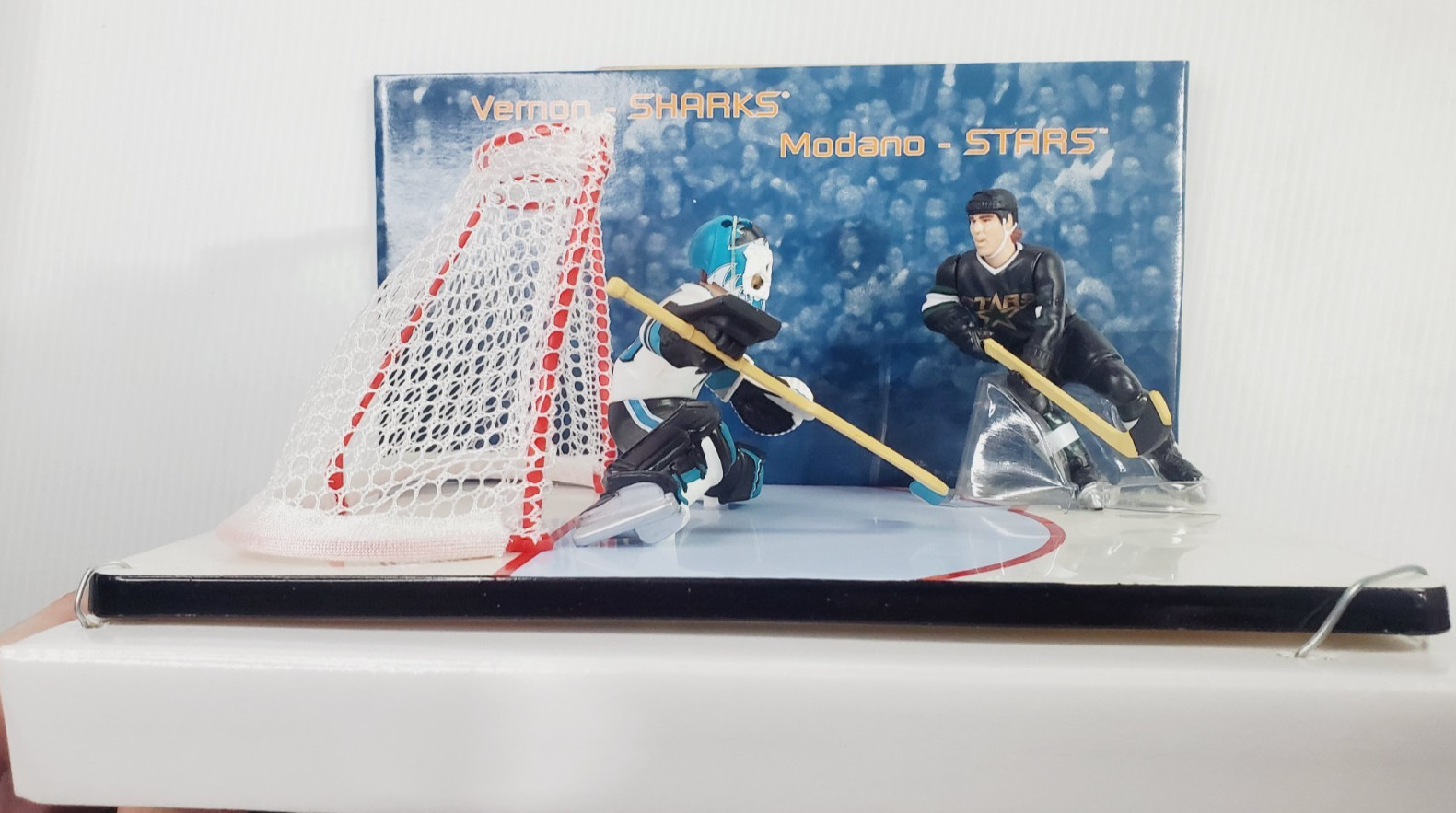 Mike Modano Mike Vernon 1998 Starting Lineup Freeze Frame One on One Out of Box