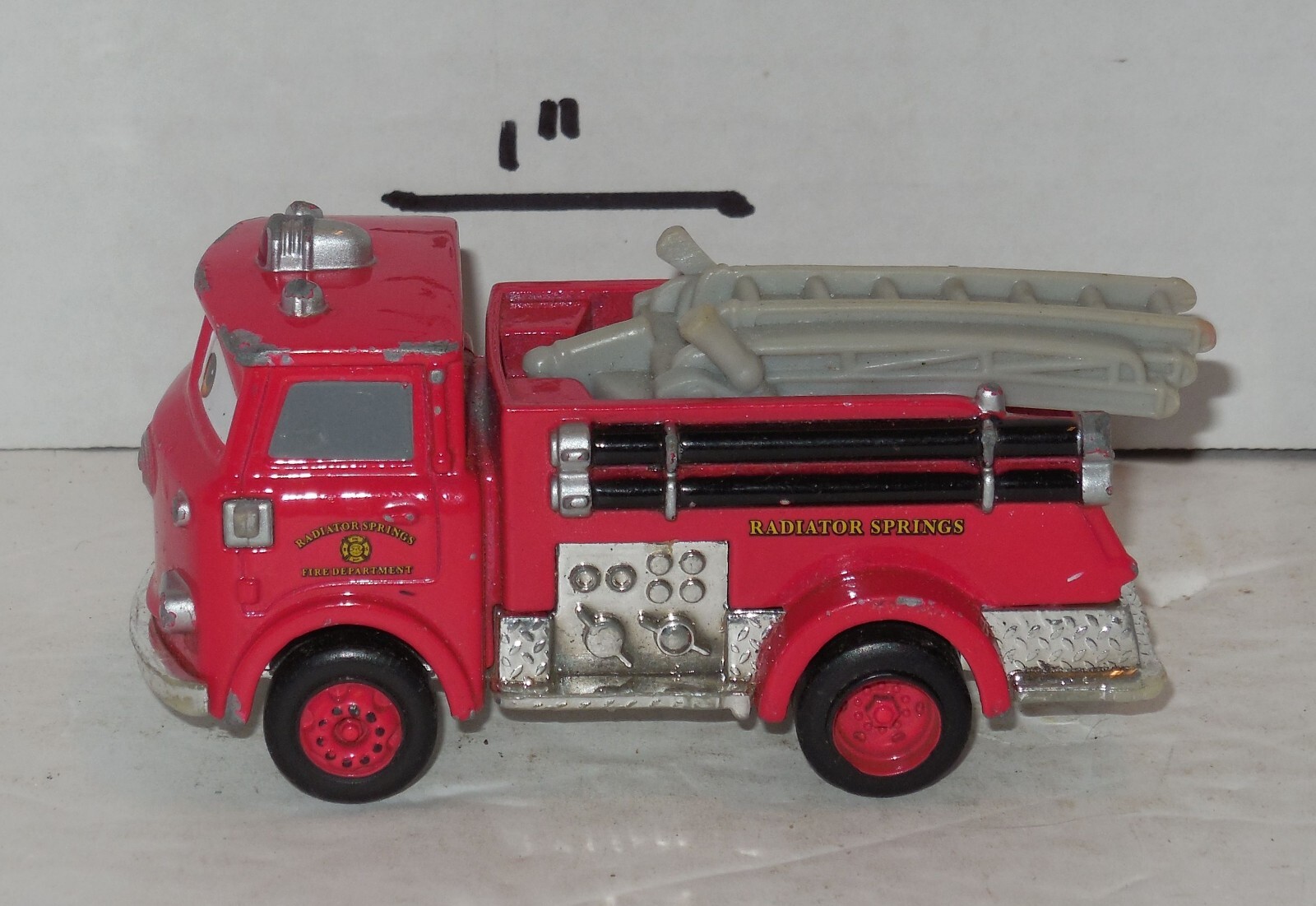 Disney Pixar Cars 2 Deluxe Red Fire Truck Diecast 1:55 Vehicle Toy